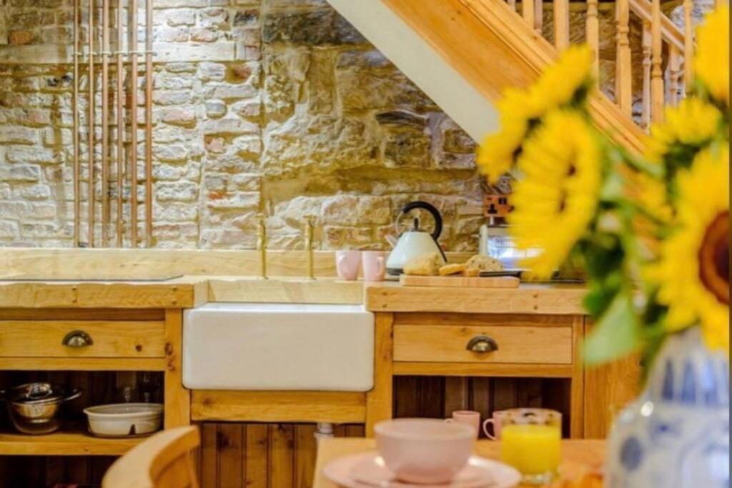 Villa The Cow House - In The Heart Of Whitby Exterior foto